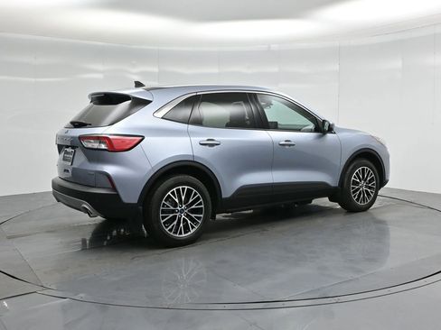 Certified 2022 Ford Escape SEL w/ Technology Package image 27