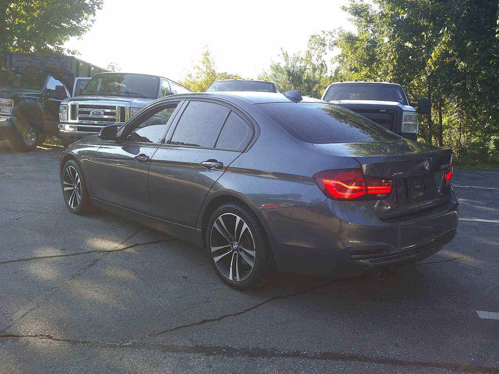 Used 2018 BMW 328d xDrive Sedan w/ Premium Package AWD/4WD image 6