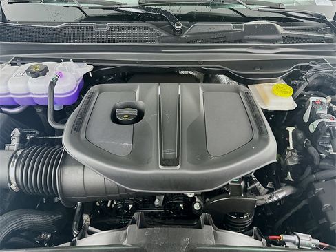 New 2026 RAM 1500 Laramie w/ Night Edition image 18