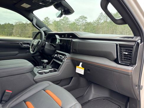 New 2026 GMC Sierra 1500 AT4 w/ AT4 Premium Package image 10