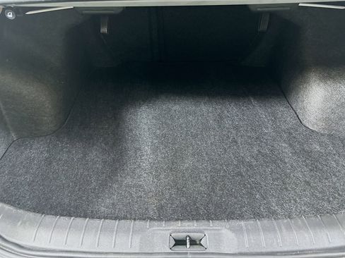 Used 2025 Nissan Altima 2.5 SV image 26