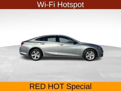 Used 2023 Chevrolet Malibu LT FWD image 8