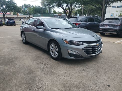 Used 2024 Chevrolet Malibu LT FWD image 9