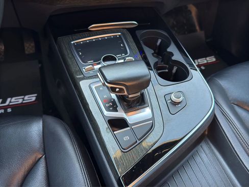 Used 2019 Audi Q7 3.0T Premium Plus w/ Premium Plus Package image 22