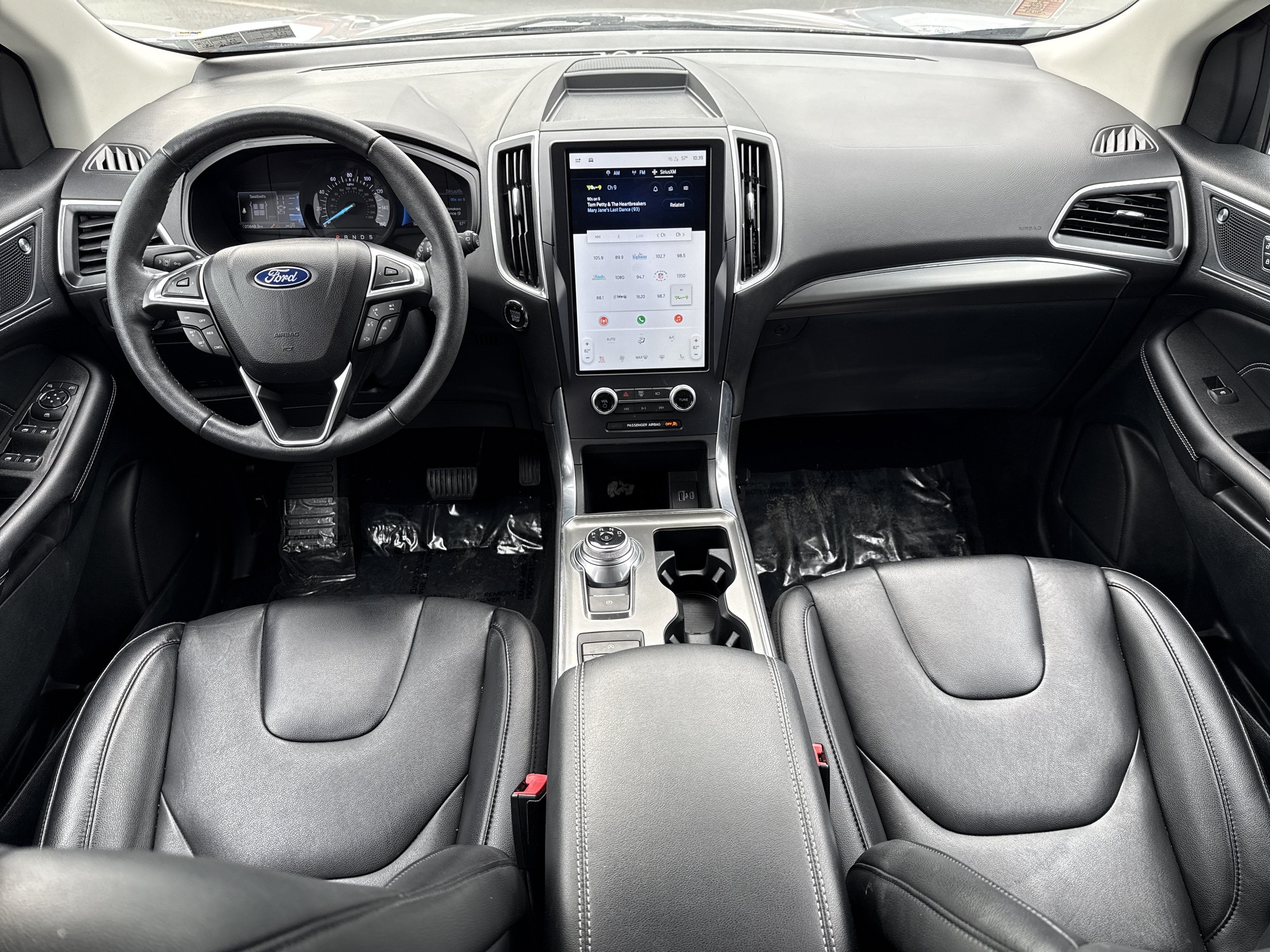 Used 2022 Ford Edge Titanium AWD/4WD image 14