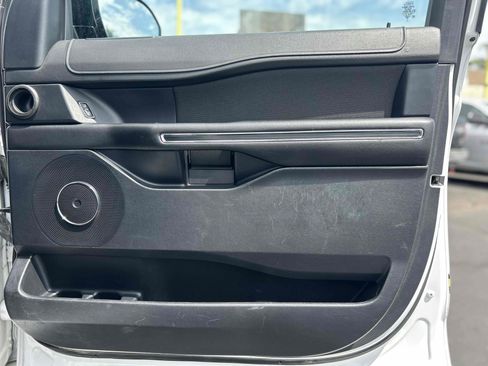 Used 2020 Ford Expedition XL image 26