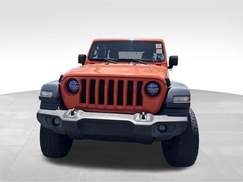 Used 2019 Jeep Wrangler Unlimited Sport AWD/4WD image 3