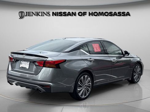 Certified 2023 Nissan Altima 2.5 SL FWD image 5