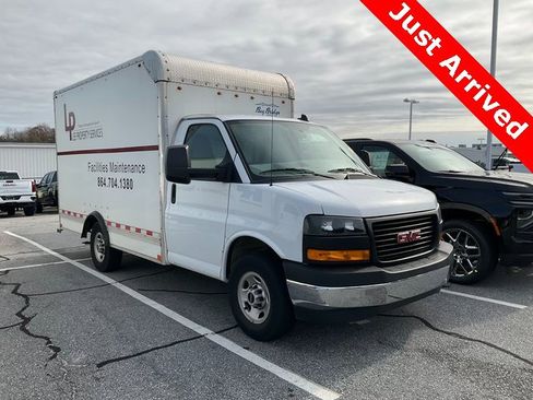 Used 2022 GMC Savana 3500 Work Van w/ Power Convenience Package image 1