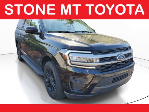 Used 2024 Ford Expedition Max XLT image 1