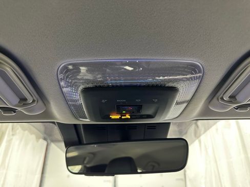 Used 2025 Toyota Prius XLE image 42