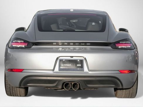 Used 2018 Porsche 718 Cayman S image 7