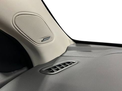 New 2025 Honda Pilot Elite image 30