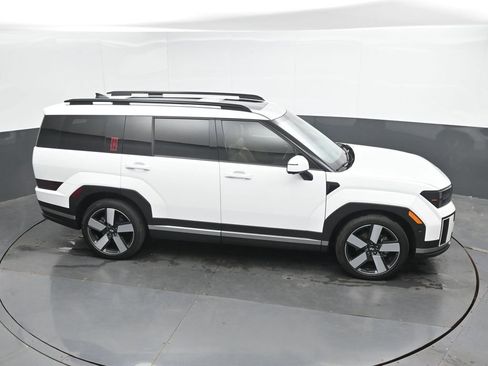 Used 2024 Hyundai Santa Fe Limited FWD image 34