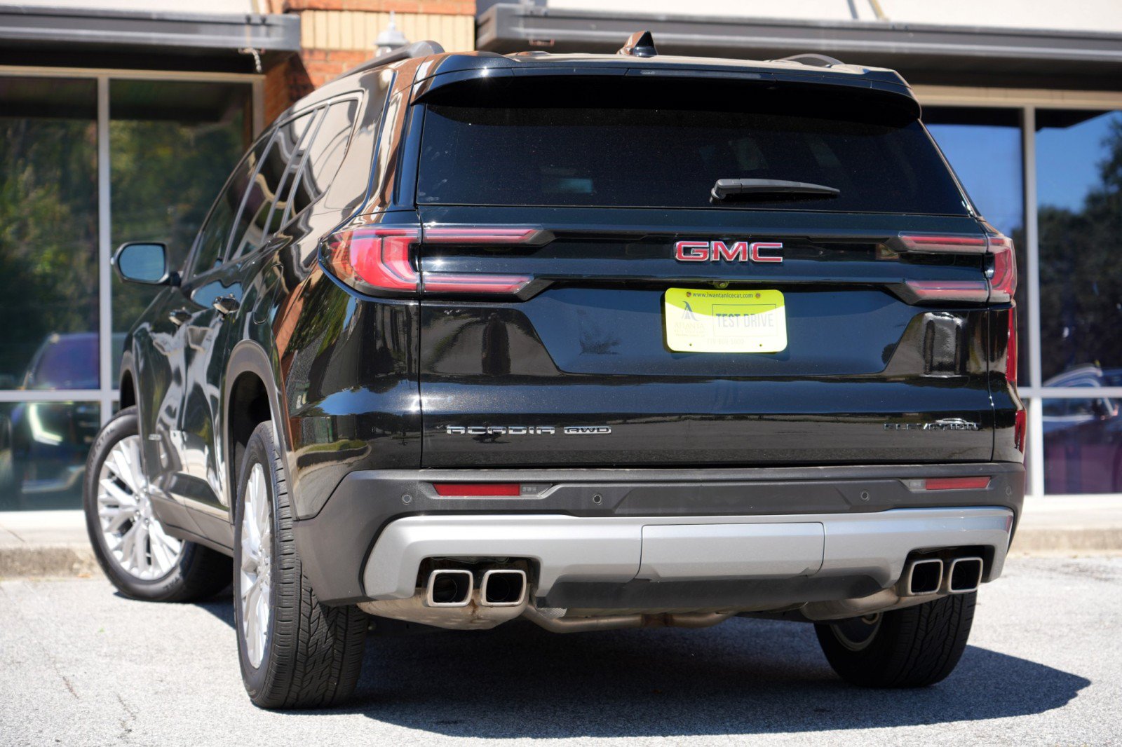 Used 2024 GMC Acadia Elevation AWD/4WD image 5