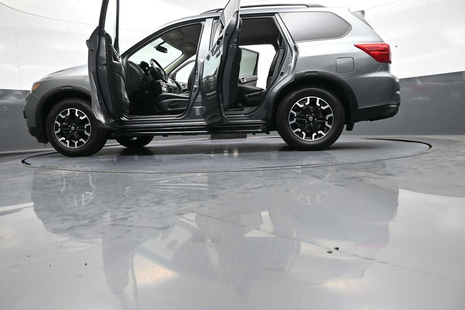 Used 2020 Nissan Pathfinder SV w/ Rock Creek Edition AWD/4WD image 49