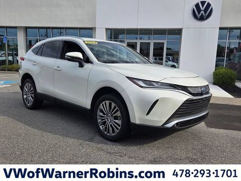Used 2022 Toyota Venza Limited AWD/4WD image 1