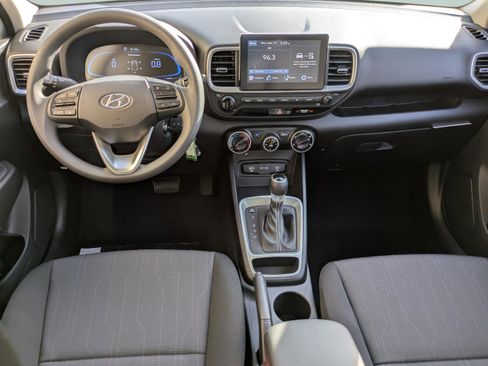 New 2026 Hyundai Venue SE FWD image 13