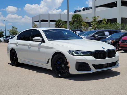 Used 2023 BMW 540i w/ M Sport Package RWD image 31