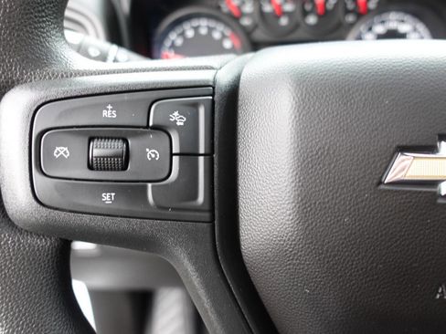 Used 2023 Chevrolet Silverado 1500 Custom image 48