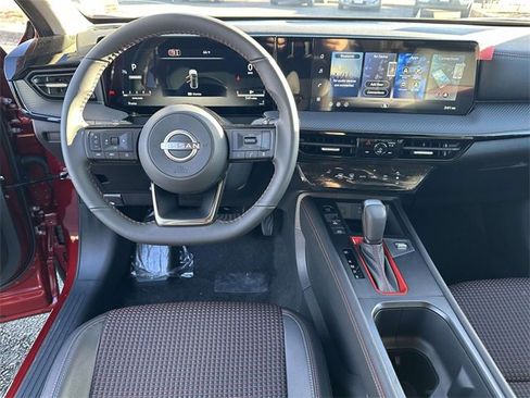 New 2026 Nissan Kicks SR image 17