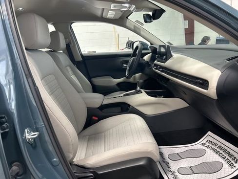 Certified 2024 Honda HR-V LX image 17