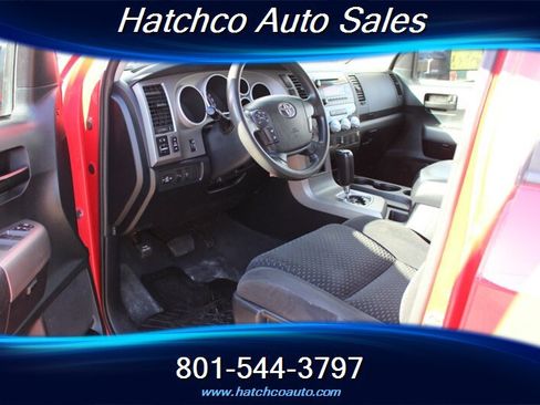 Used 2012 Toyota Tundra 4x4 CrewMax image 14