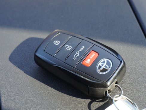 New 2026 Toyota Highlander Limited image 20