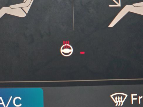 Used 2024 Jeep Wrangler Sahara w/ Technology Group image 24