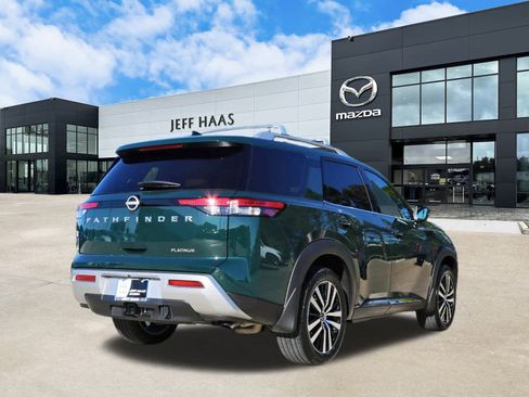 Used 2025 Nissan Pathfinder Platinum w/ Cargo Package image 3