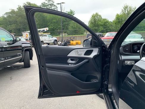 Used 2024 Mercedes-Benz GLE 350 4MATIC image 19