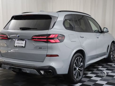 Certified 2026 BMW X5 xDrive40i w/ M Sport Package AWD/4WD image 16