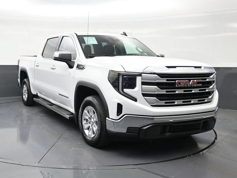 Used 2023 GMC Sierra 1500 SLE RWD image 7