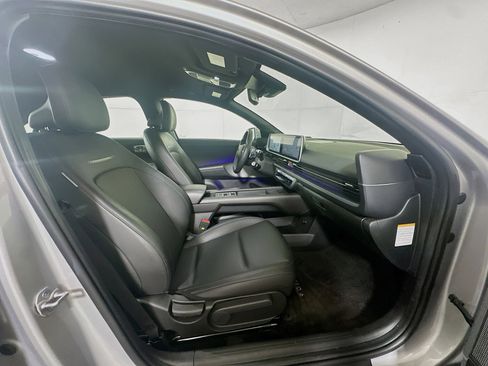 Used 2024 Hyundai Ioniq 6 SEL RWD image 31
