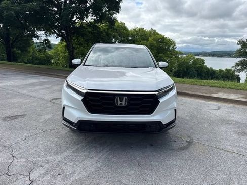 Used 2025 Honda CR-V EX-L image 2