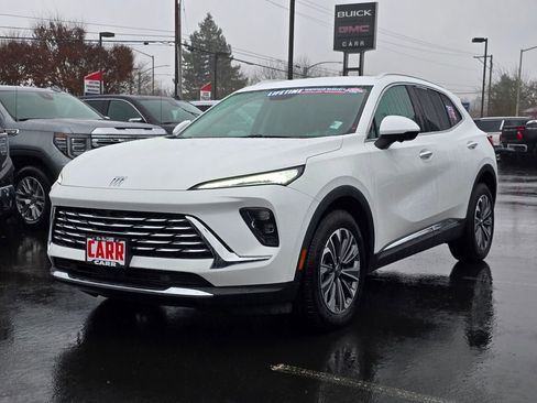 Used 2024 Buick Envision Preferred image 7