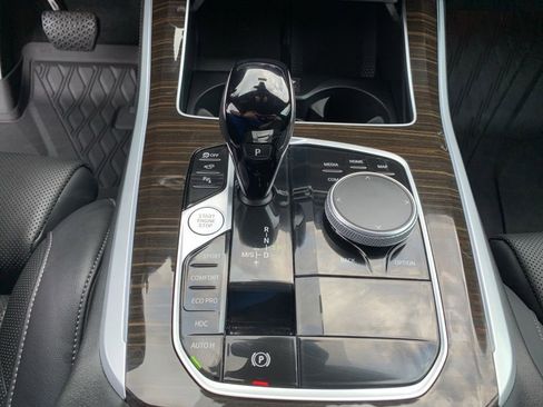 Used 2023 BMW X5 xDrive40i w/ Premium Package image 23