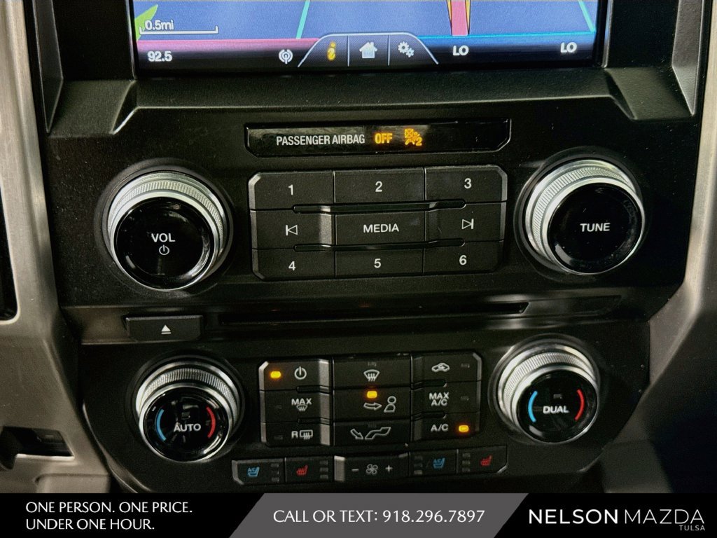 Used 2015 Ford F150 Platinum w/ Equipment Group 701A Luxury AWD/4WD image 30