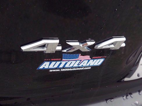 Used 2019 Jeep Cherokee Limited AWD/4WD image 30