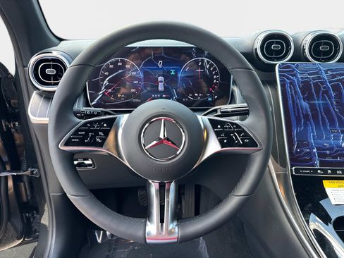 Used 2026 Mercedes-Benz GLC 350e 4MATIC image 20