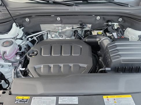 New 2026 Volkswagen Atlas SE FWD image 16