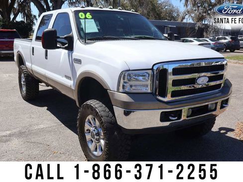 Used 2006 Ford F250 Lariat AWD/4WD image 2
