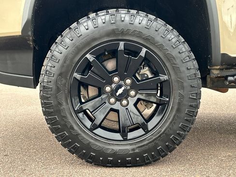 Used 2021 Chevrolet Colorado ZR2 w/ ZR2 Dusk Special Edition image 28