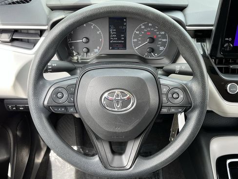 Used 2024 Toyota Corolla LE image 11