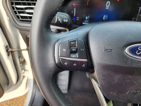 Used 2024 Ford Escape Active image 17