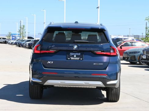 New 2026 BMW X1 xDrive28i w/ Convenience Package image 7