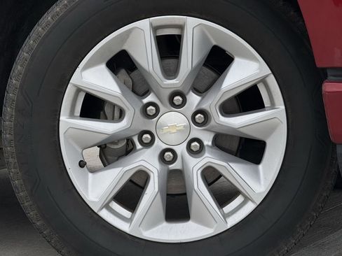 Used 2021 Chevrolet Silverado 1500 Custom image 10