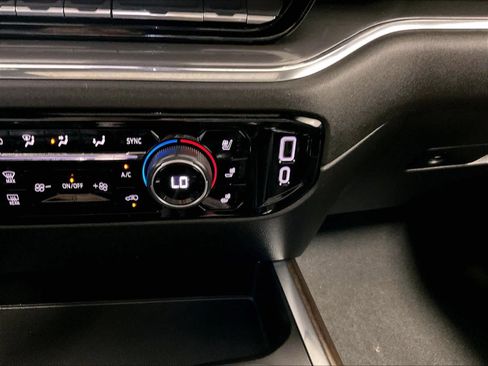 Used 2025 Chevrolet Silverado 1500 High Country w/ Midnight Edition image 27