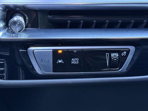 Used 2024 Cadillac Lyriq Luxury w/ LPO, Floor Liner Package image 29