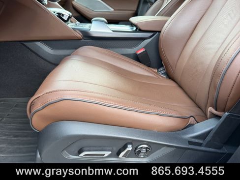 Used 2024 Acura MDX SH-AWD w/ Advance Package image 11
